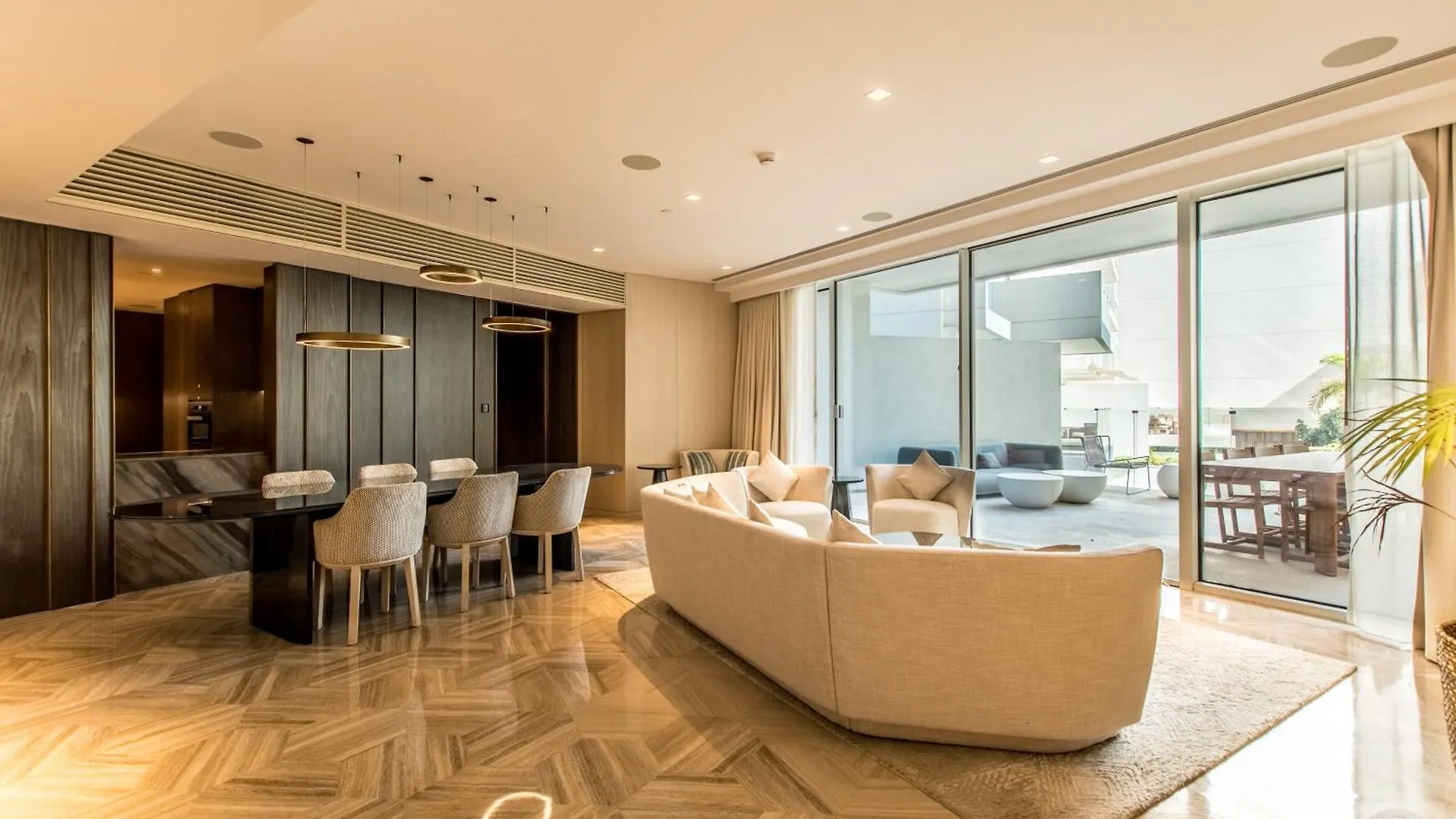 Daniels Five Palm 3Br With Maid'S Room Dubai